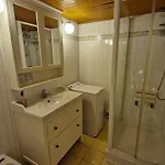 3 Pièces Avec Wifi Et Piscine, Vue Sur à - Fr-1-780-91 *